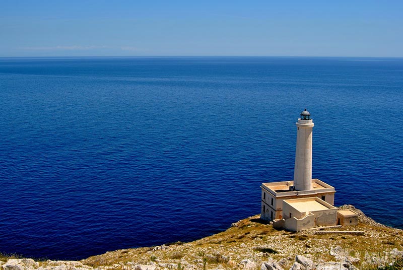 Il faro di Santa Maria di Leuca sul mare