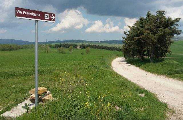 Gravel: il tratto finale della Via Francigena